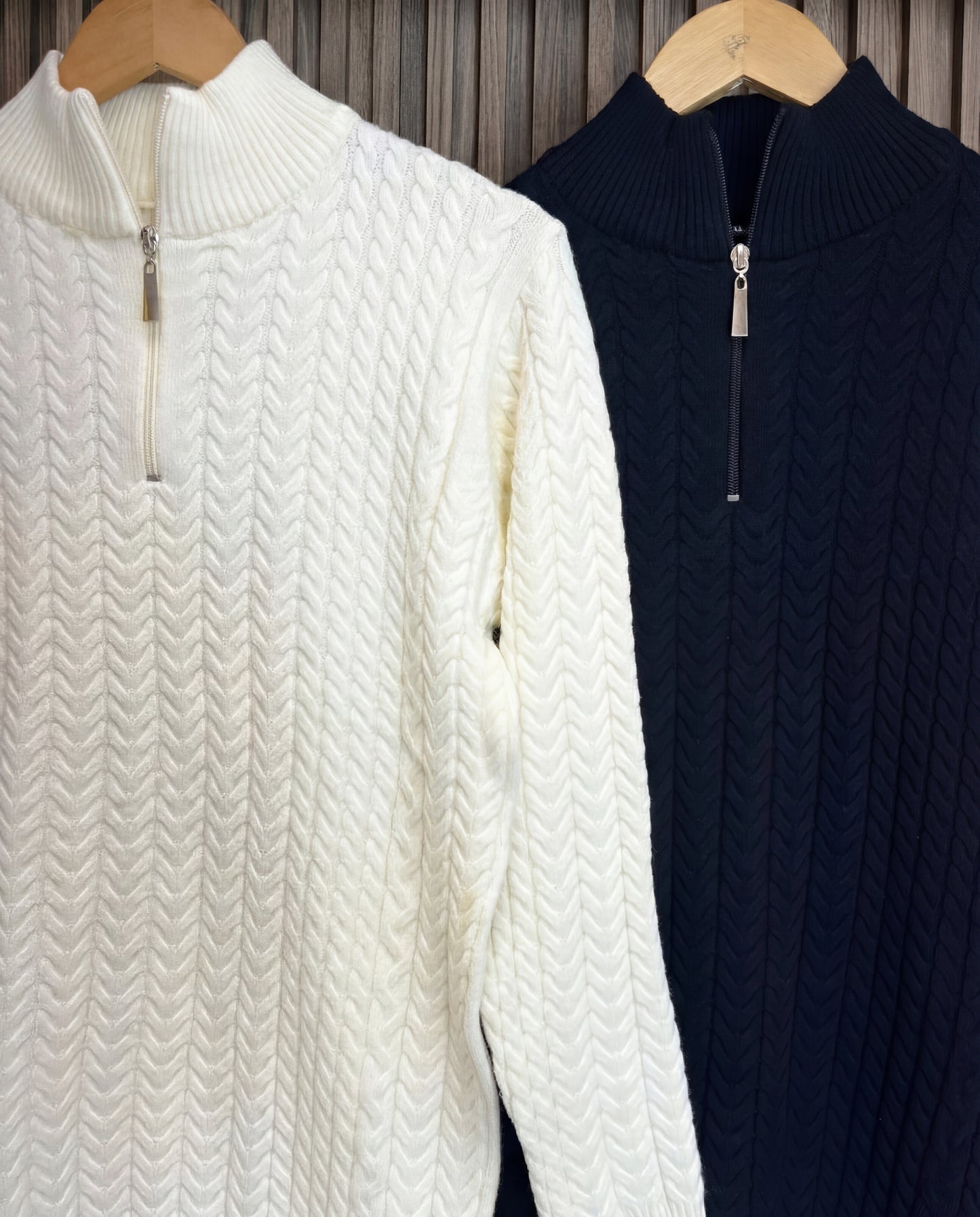 Swater Medio Cierre Trenzado